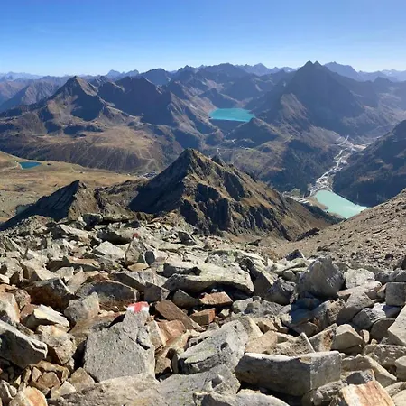 Gastehaus Landhaus Tyrol 3* Грис-им-Зельрайн