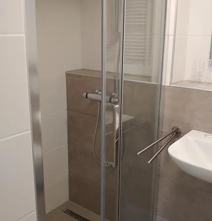 Gastehaus Landhaus Tyrol Гостевой дом