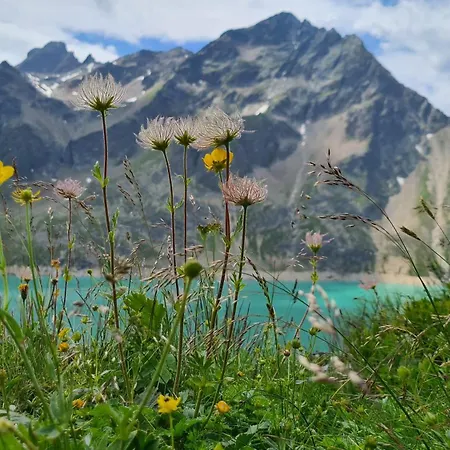 Gaestehaus Tyrol 3*