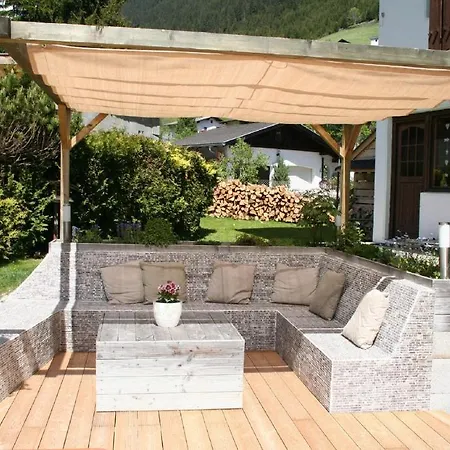 Gaestehaus Tyrol Vendégház