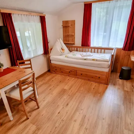 Gaestehaus Tyrol Affittacamere