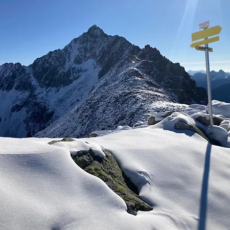 Gaestehaus Tyrol Penzion 2*
