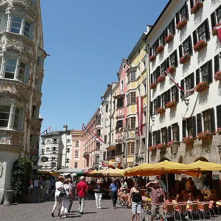 Gaestehaus Tyrol Penzion 2*